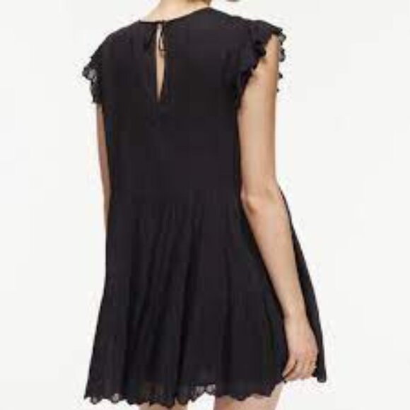 Aritzia Wilfred Sidonie  Black mini Dress women's size Medium - Picture 2 of 9